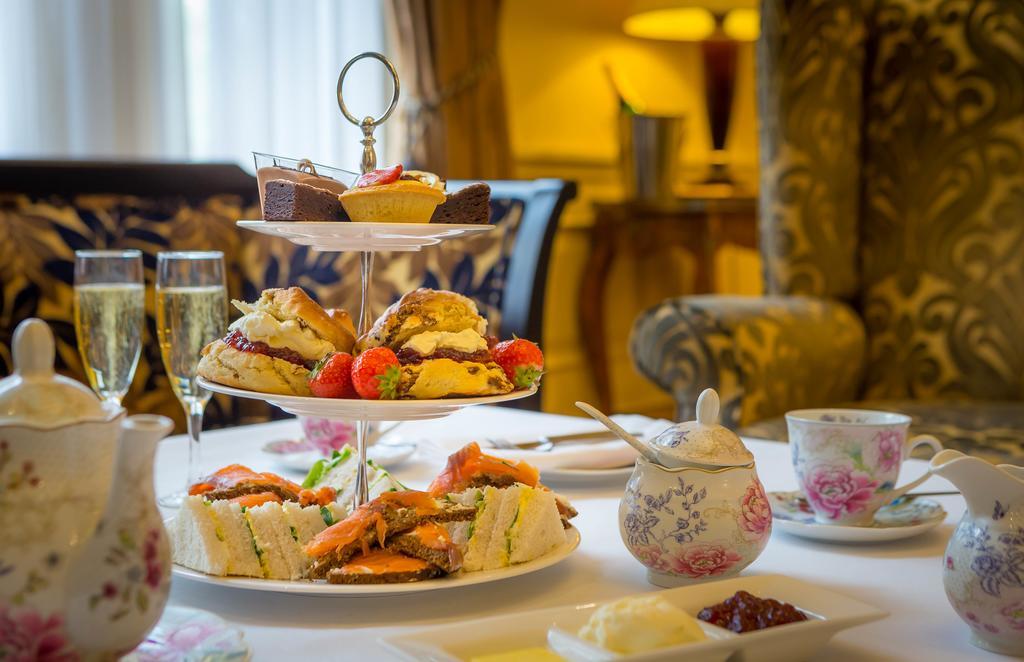 Clyde Court Hotel ダブリン エクステリア 写真